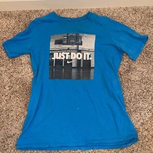 nike shirt